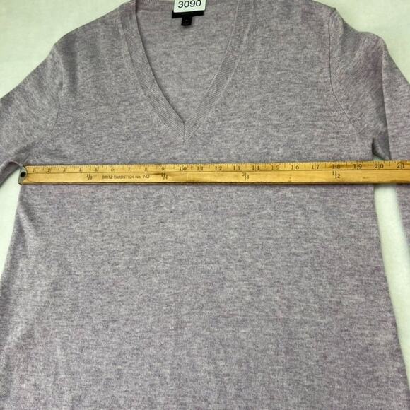 J.Crew Sweater Womens Medium Purple Lilac Wool Blend Long Sleeve V-Neck - Picture 7 of 13